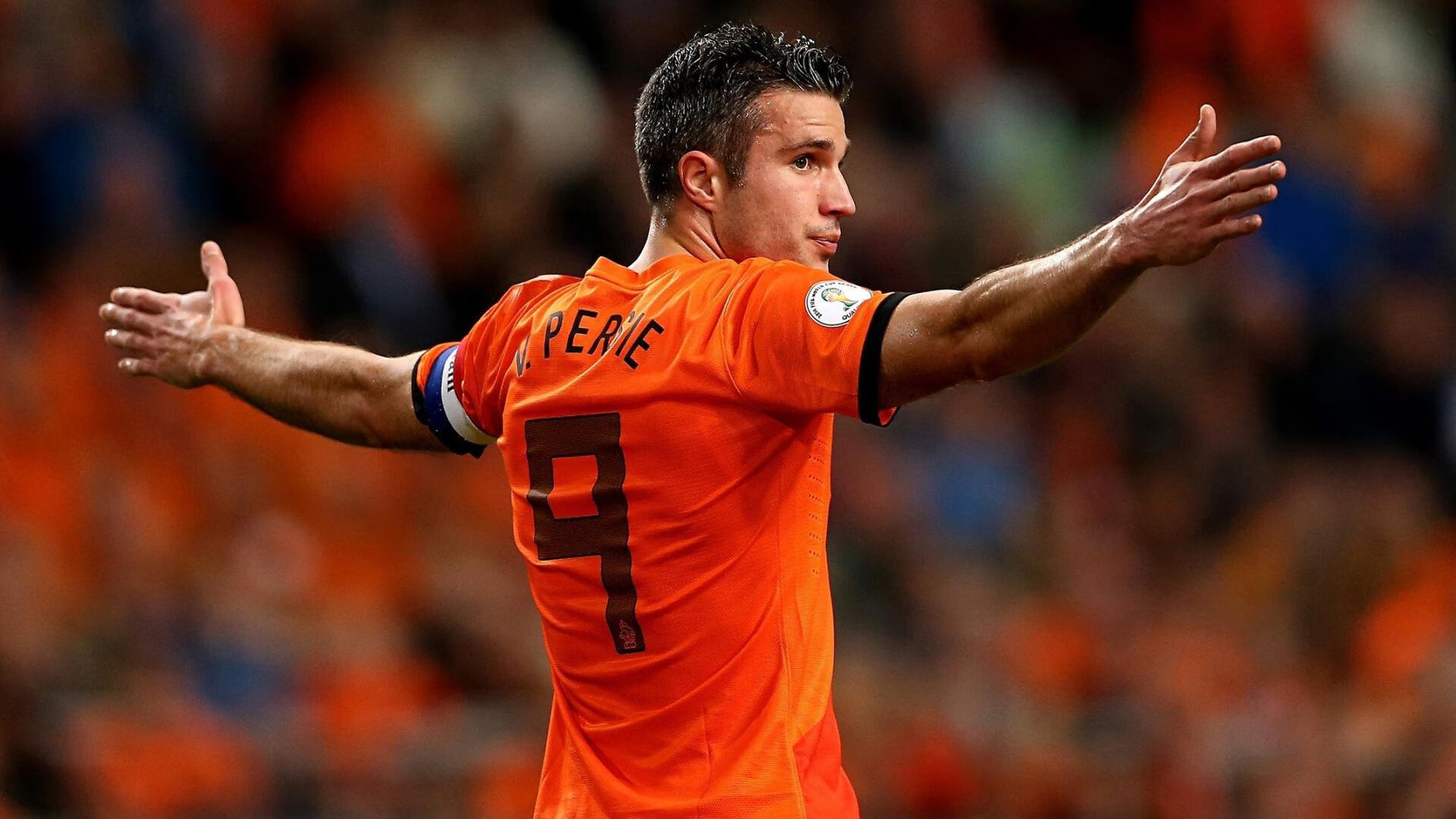 舞台越大，越强—F1新赛季揭幕战之夜，伦纳德的传奇启示